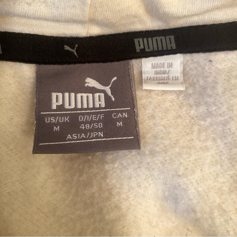 Puma - Picture 2 of 3